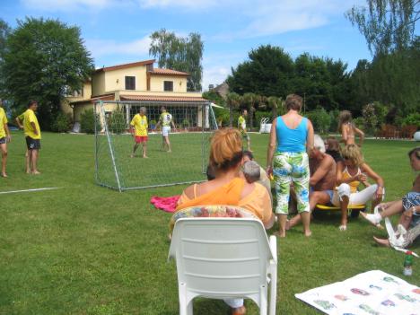 Fussball 040.jpg   41kb   26.03.2021 22:26:15